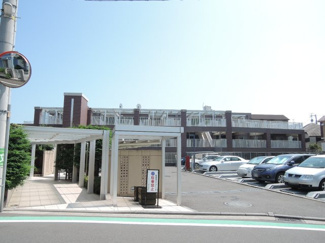 【外観】 | JR根岸線「山手」駅徒歩11分、横浜市営バス「満坂入口」停歩1分！