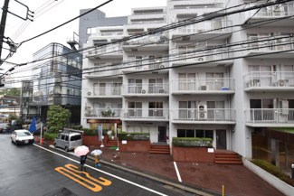 【展望】 | 物件のお問い合わせは、 ０３－６７２１－０８１８までお気軽にどうぞ！
バルコニーからの眺望