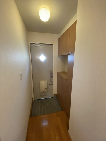 パッサーレ　参番館の玄関