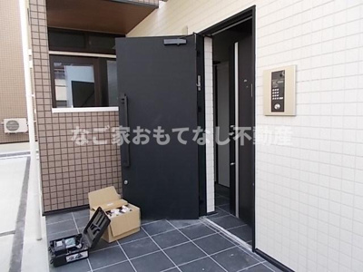 【エントランス】 | ソフィア名西