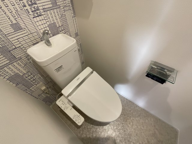 【トイレ】 | ルピナス　カーサ　 | 温水洗浄便座です