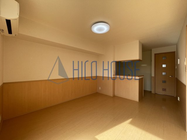 サンモールプラザAの居間・リビング