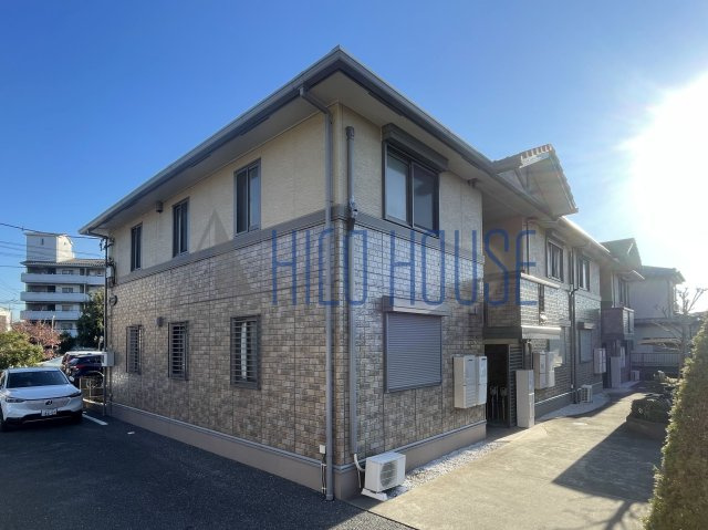 サンモールプラザAの外観