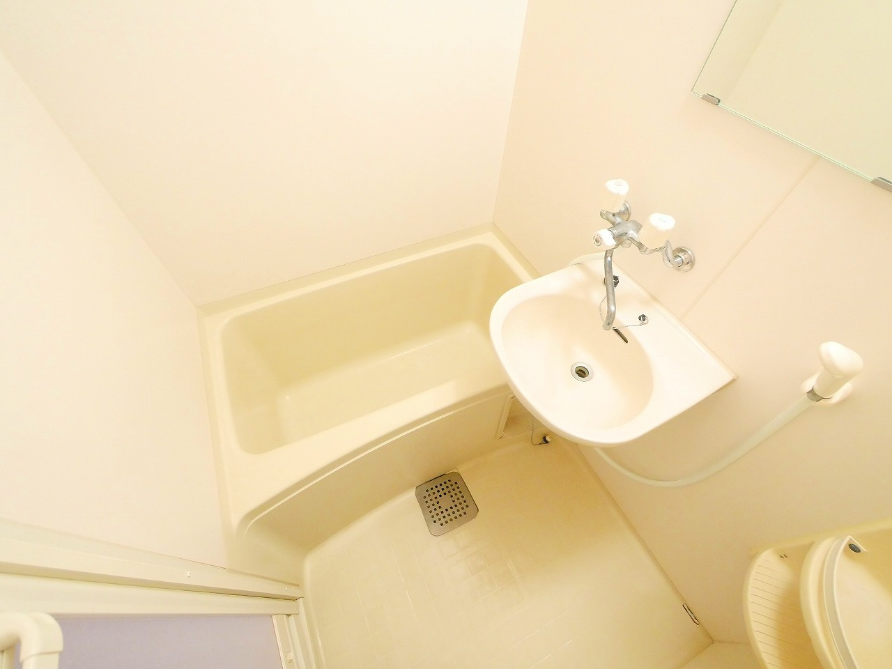 メゾンユーガの浴室|お風呂で日々の疲れを落としましょう