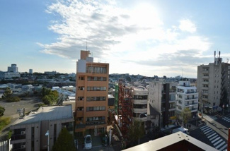 【展望】 | 井の頭通りに面した南東角部屋(参考写真)