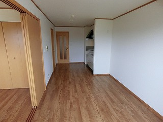 リベルテⅡの居間・リビング|同タイプ参考※現況優先
