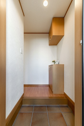 シャレーコーセイ壱番館の玄関