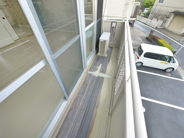 レジデンスボナール　Ⅰのバルコニー|バルコニーがあります