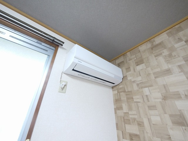 レジデンスボナール　Ⅰの設備|エアコン