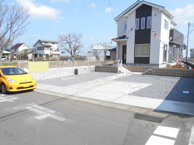 【外観】 | 岩槻　箕輪　全1棟　1号棟　101坪 | 駐車場5台。等。広々敷地シリーズ。価格変更です。なのに駅徒歩20分。