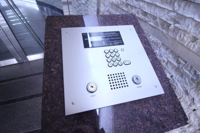 【セキュリティ】 | プロスベール高安 | オートロック付！