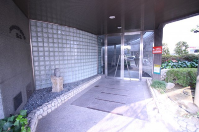 【エントランス】 | プロスベール高安