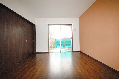 MIMOSA COMFORTの居間・リビング|同タイプ　類似写真