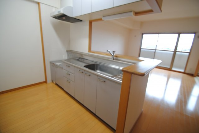 ステラコート参番館のキッチン|同タイプ別室（イメージ画像）