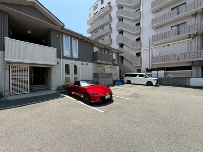 【駐車場】 | メサージュ江坂