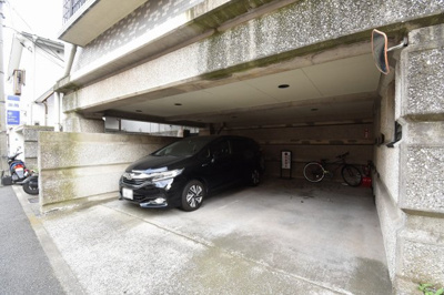 【駐車場】 | ビッグヴァン本牧三溪園 | 平置き駐車場