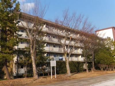【外観】 | 車返団地3街区 | 南側ゆったり外観・車返団地3街区 4-106