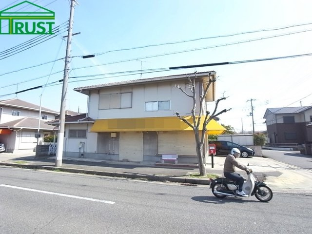神戸市西区竜が岡　店舗付住宅の外観|ロードサイド沿いですので店舗用地などに如何でしょうか。