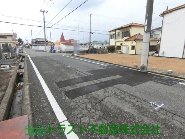 明石市魚住町西岡　土地の前面道路含む現地写真