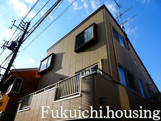 三浦マンションの外観