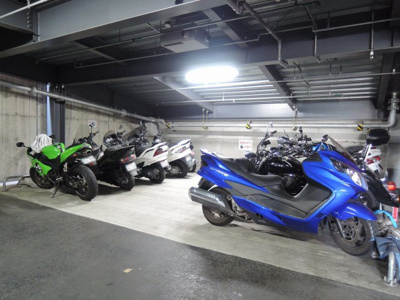 【その他共用部分】 | 川崎多摩川ファインフィールズ | バイク置場