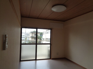 【その他】 | セゾンシティプラザ | 明るい洋室です