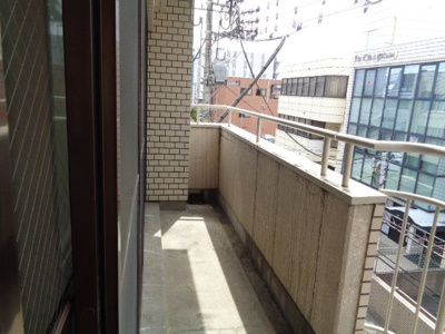 【バルコニー】 | セゾンシティプラザ | 広々としたバルコニーです