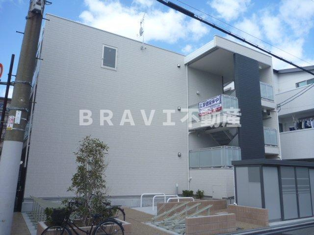 リブリ・おおさか鴫野　BRAVI不動産の外観|【リブリ・おおさか鴫野】建物外観を気になさる方へ、見た目の良い物件です