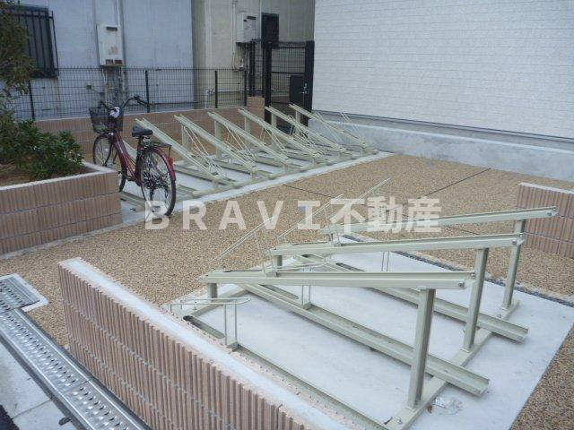 リブリ・おおさか鴫野　BRAVI不動産のその他共用部分|【リブリ・おおさか鴫野】敷地内駐輪場