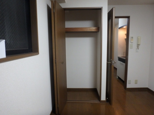 ハイツラフィネの収納