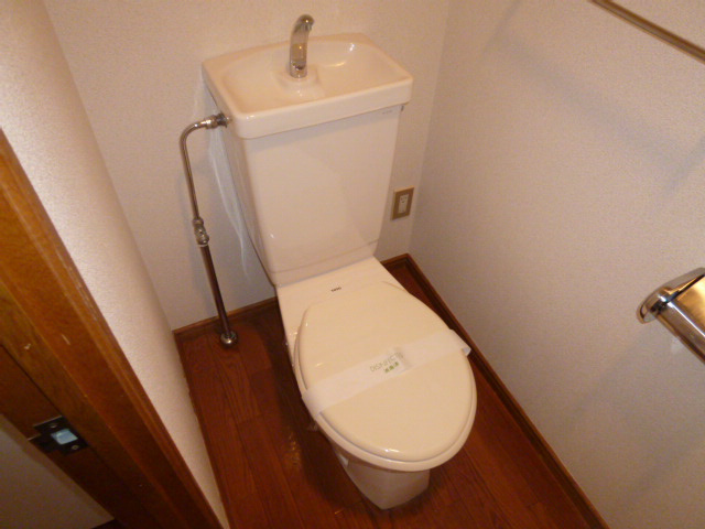 ニューシティエクシードＣのトイレ|温水洗浄便座に変更