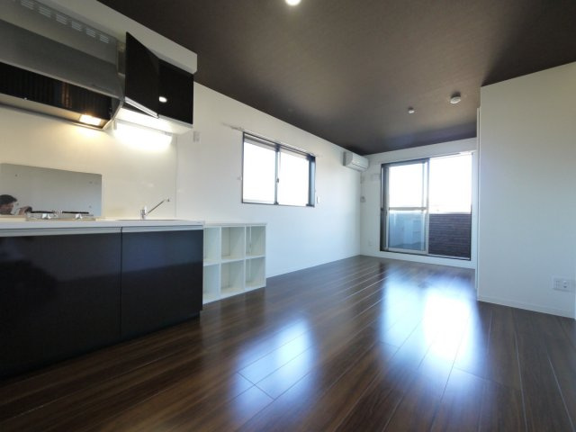 サンライズ津田沼Ⅲの展望|２面採光で気持ちかイイですよ