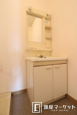 【独立洗面台】 | 日之出丸太荘 | 同型タイプ