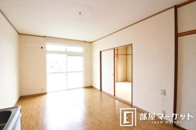 【居間・リビング】 | 日之出丸太荘 | 同型タイプ