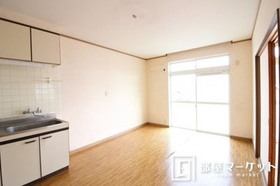 【居間・リビング】 | 日之出丸太荘 | 同型タイプ