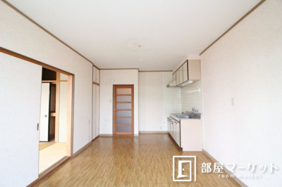 【居間・リビング】 | 日之出丸太荘 | 同型タイプ