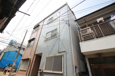 【外観】 | 阿倍野筋４丁目貸家 | 阿倍野筋４丁目貸家　木造　３階建