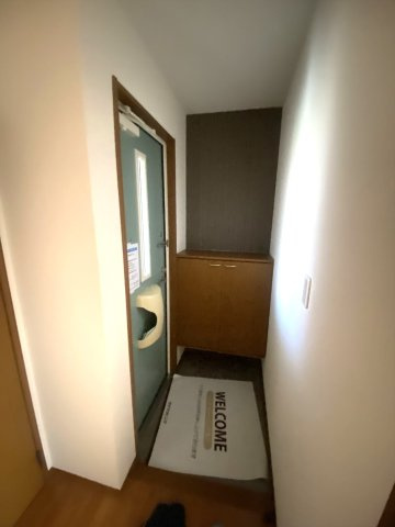 ジュネスⅣの玄関