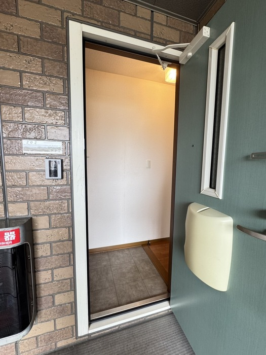 ジュネスⅣの玄関