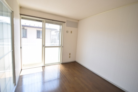 フジヴェール３番館の居間・リビング|ゆったり過ごせるリビングです