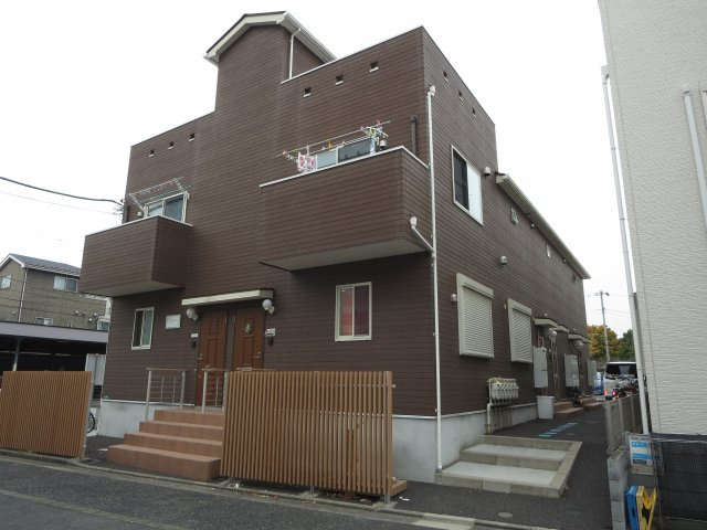 アルページュのエントランス