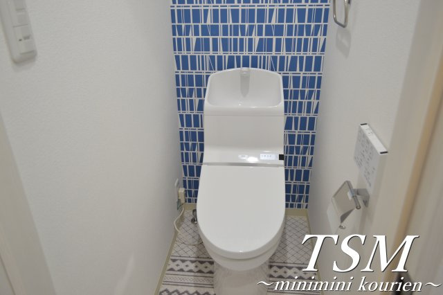 クリエオーレ萱島東のトイレ|ウォシュレット付き