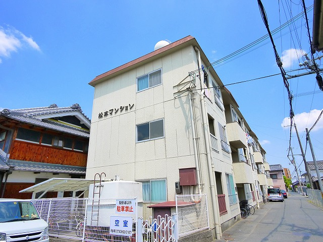 松本マンションの外観|外観もきれいです