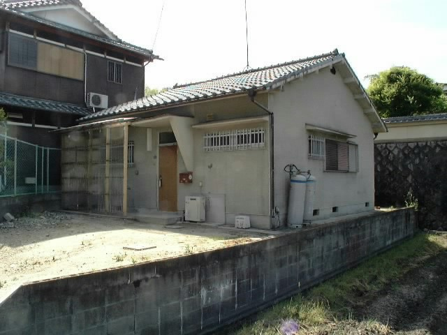 川野貸家の外観|外観もきれいです