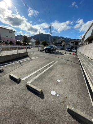 【駐車場】 | ヴィステリア・スクエア