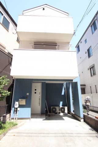 田端新町３丁目貸家の外観