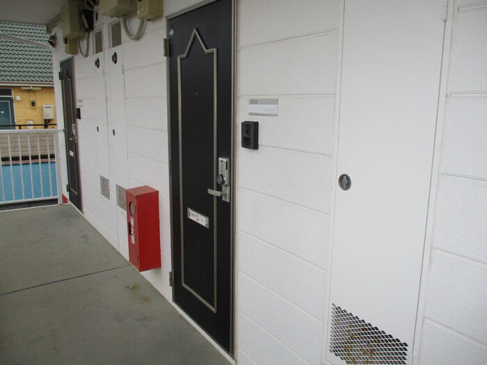 オプスマロニエの玄関