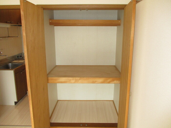 オプスマロニエの収納