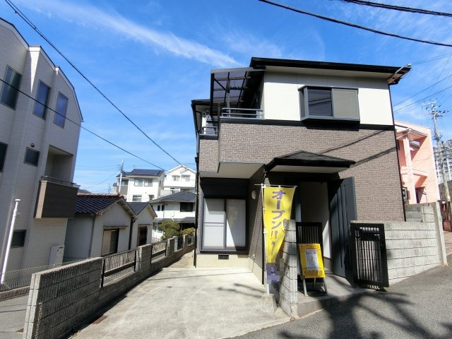 神戸市垂水区舞子台6丁目 中古戸建の外観
