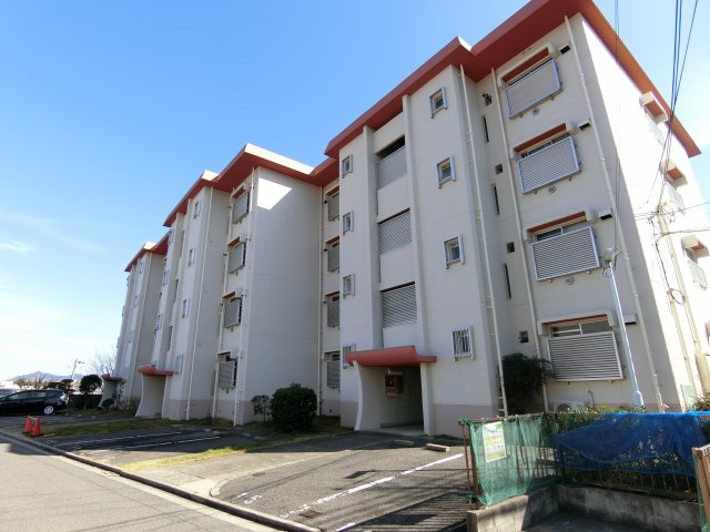 神陵台住宅の外観|外壁塗装工事防水工事もできてます